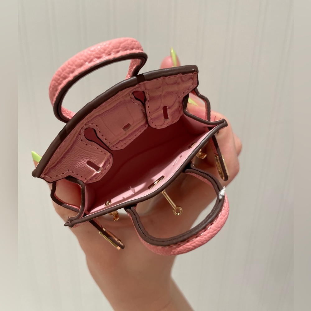 NEW, Little Luxuries bag charms / wallet - Picture 13 of 17